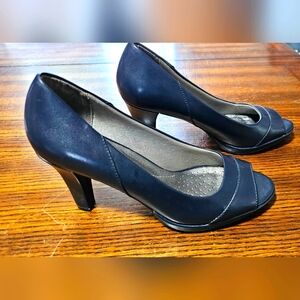 LIFE STRIDE Womens Navy Blue Heel Size 8M